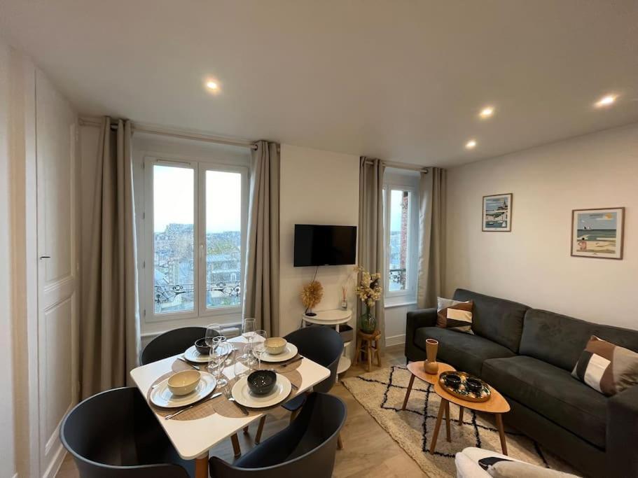 Apartament Le Bellevue Granville Zewnętrze zdjęcie